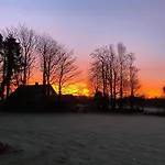 Nyopfort Luksusvaerelse I Naturskonne Og Rolige Omgivelser Branderup