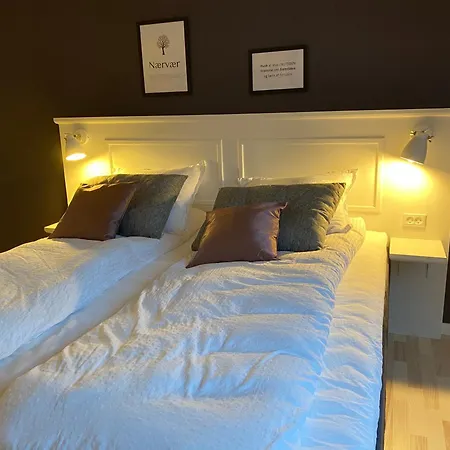 Nyopfort Luksusvaerelse I Naturskonne Og Rolige Omgivelser Quarto em Acomodações Particulares *